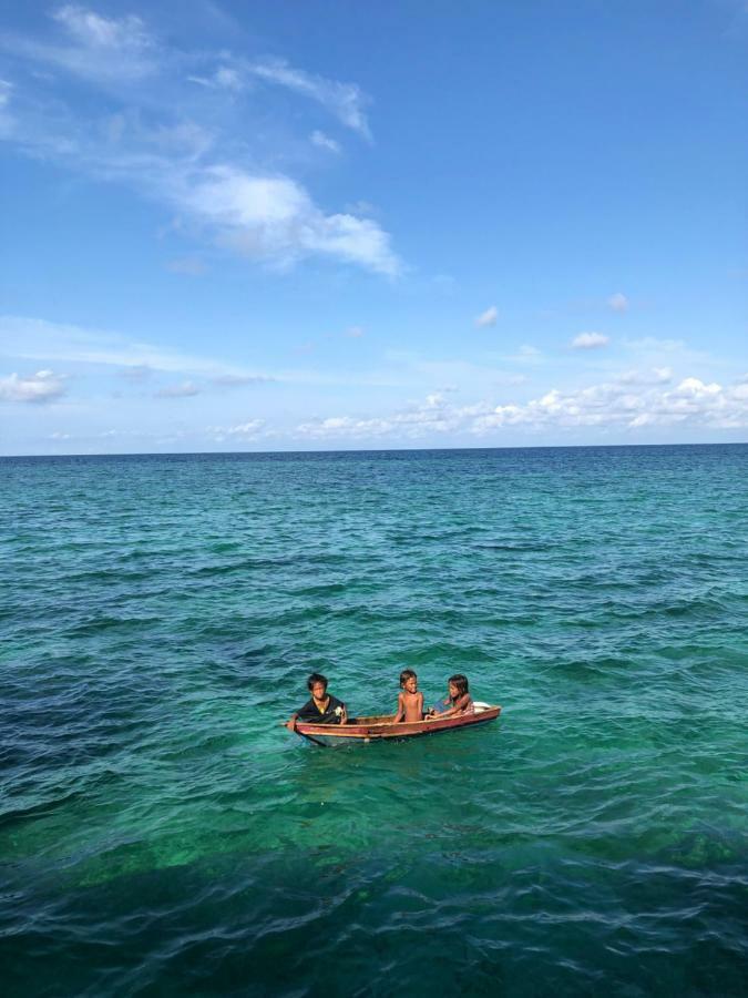 Spheredivers Scuba & Leisure Mabul Island Exterior photo